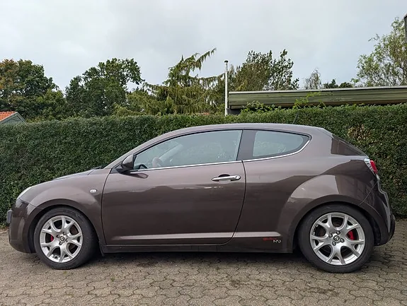 Alfa Romeo Mito 2013 photo 4