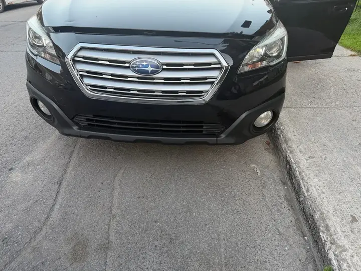 Subaru Outback 2015 photo 2