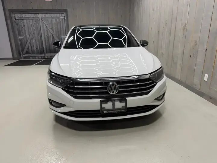 Volkswagen Jetta 2019 photo 3