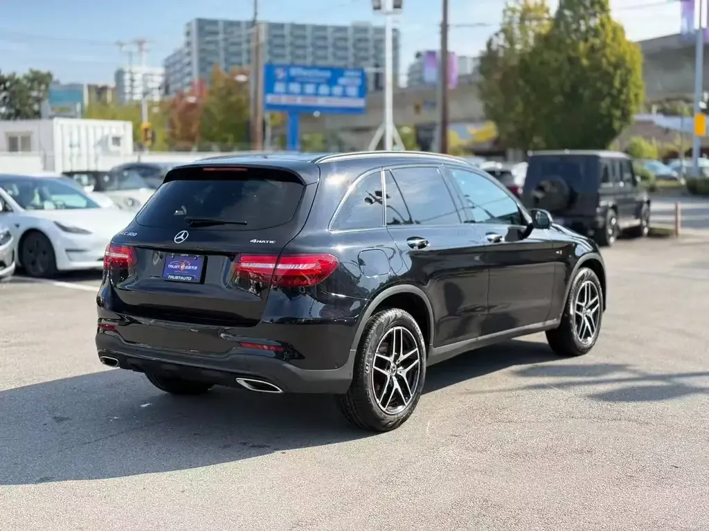 Mercedes-Benz Glc 2019 photo 5