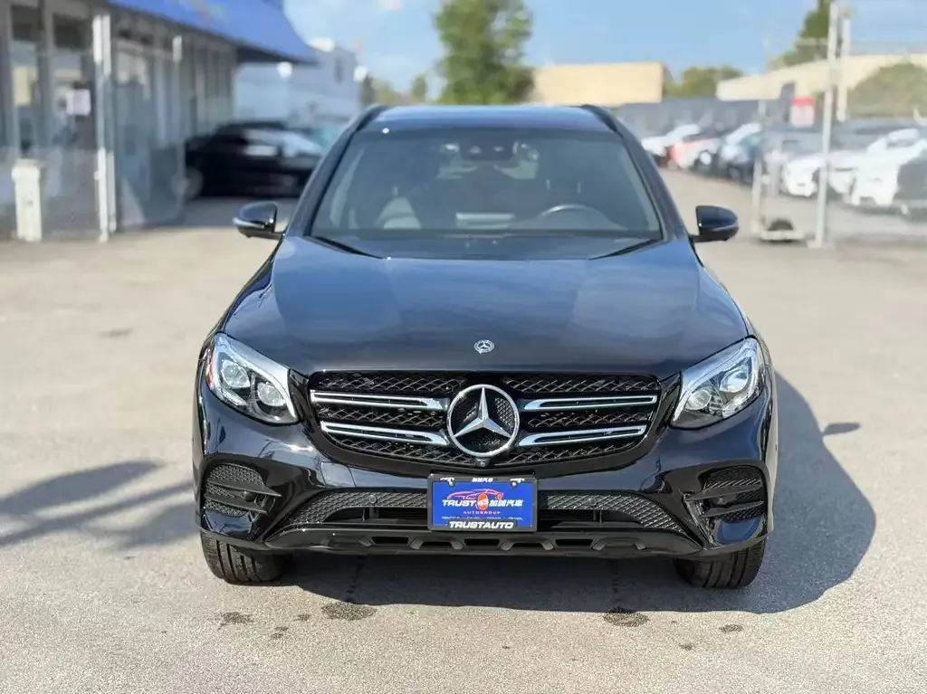 Mercedes-Benz Glc 2019 photo 2