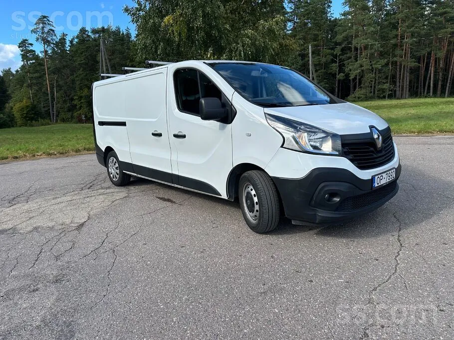 Renault Trafic 2015 photo 2