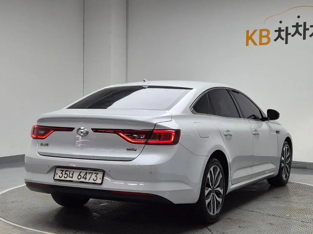 Renault Korea Sm6 2017 photo 3