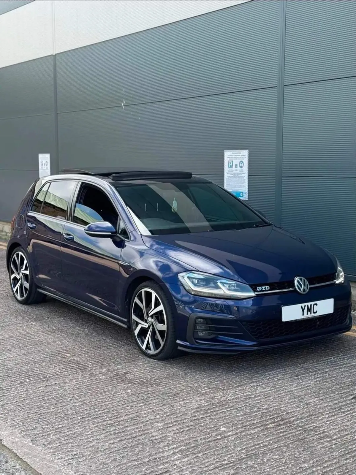 Volkswagen Golf 2018 photo 3