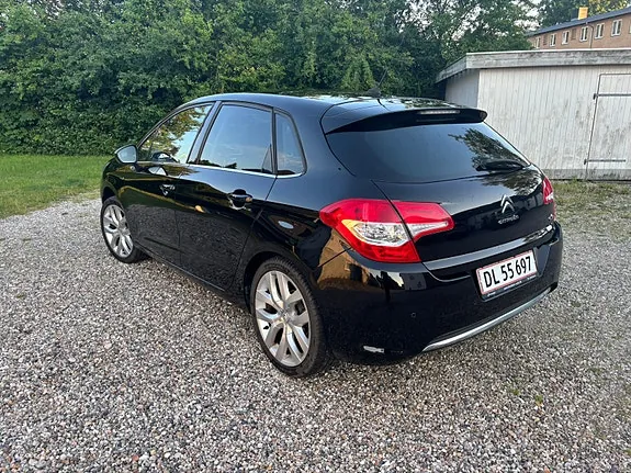 Citroen C4 2011 photo 3