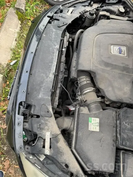 Volvo V60 2012 photo 4