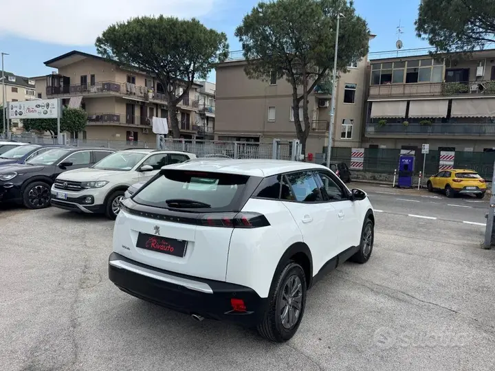 Peugeot 2008 2021 photo 5