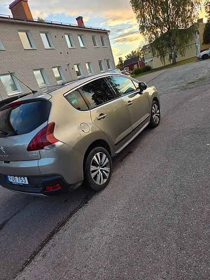 Peugeot 3008 2015 photo 4