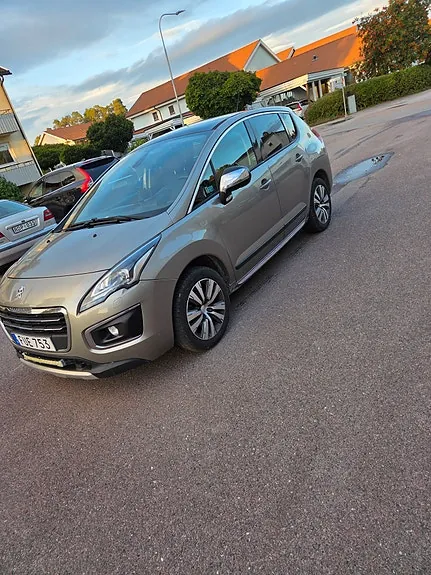 Peugeot 3008 2015 photo 2