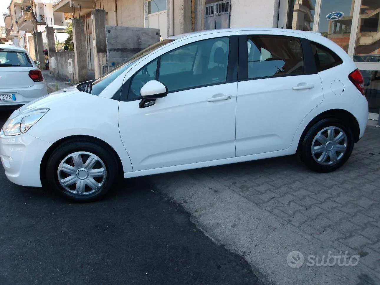Citroen C3 2012 photo 3