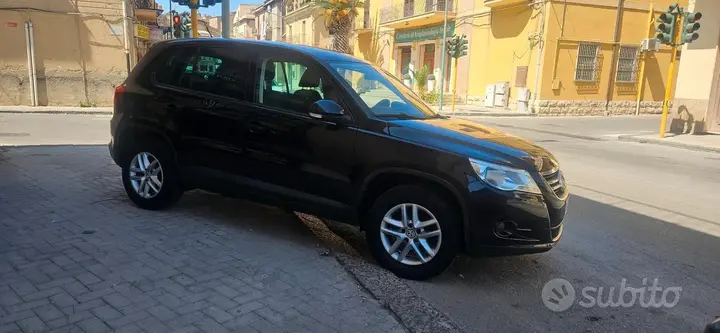 Volkswagen Tiguan 2011 photo 4