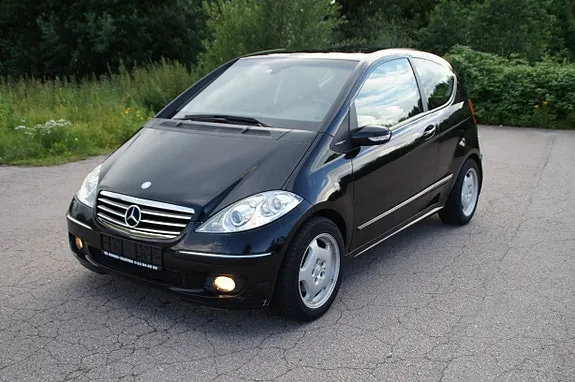 Mercedes-Benz A200