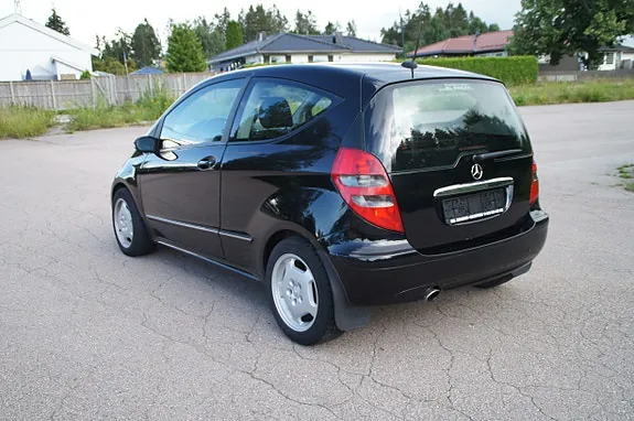 Mercedes-Benz A200 2006 photo 4