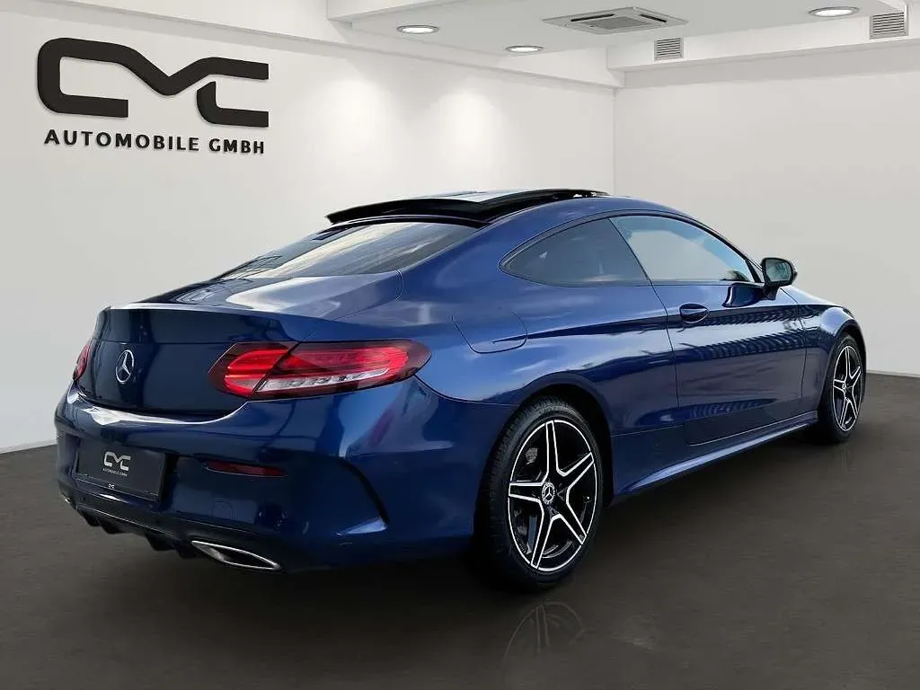Mercedes-Benz C-Class 2019 photo 3
