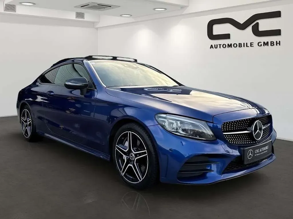 Mercedes-Benz C-Class 2019 photo 2