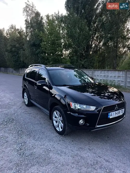 Mitsubishi Outlander 2012 photo 5