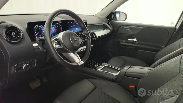 Mercedes-Benz Glb 2025 photo 5