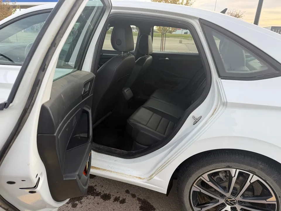 Volkswagen Jetta 2024 photo 5