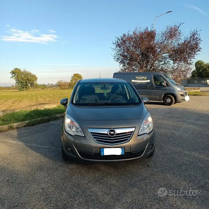 Opel Meriva 2012 photo 3