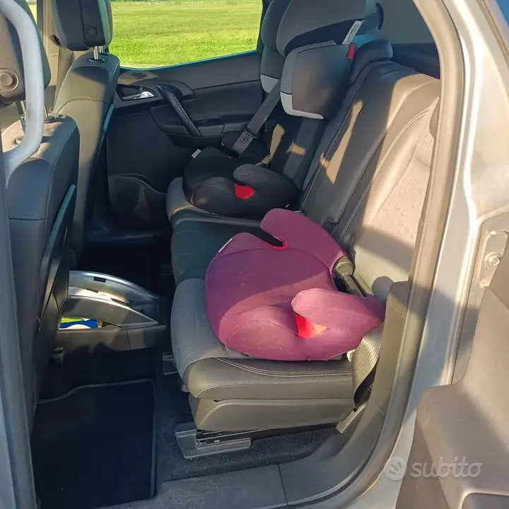Opel Meriva 2012 photo 5