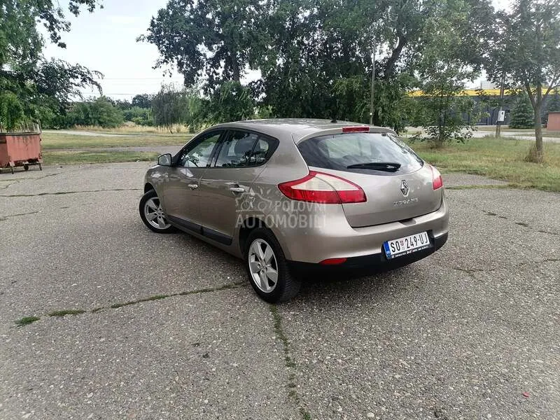 Renault Megane 2009 photo 4