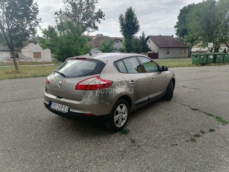 Renault Megane 2009 photo 3