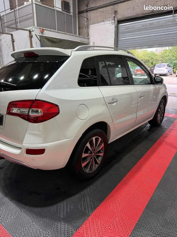 Renault Koleos 2011 photo 5