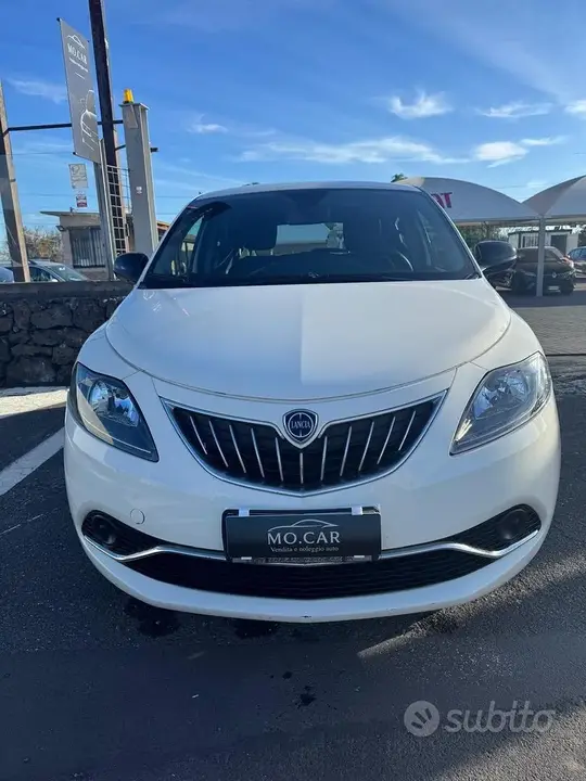 Lancia Ypsilon 2022 photo 3