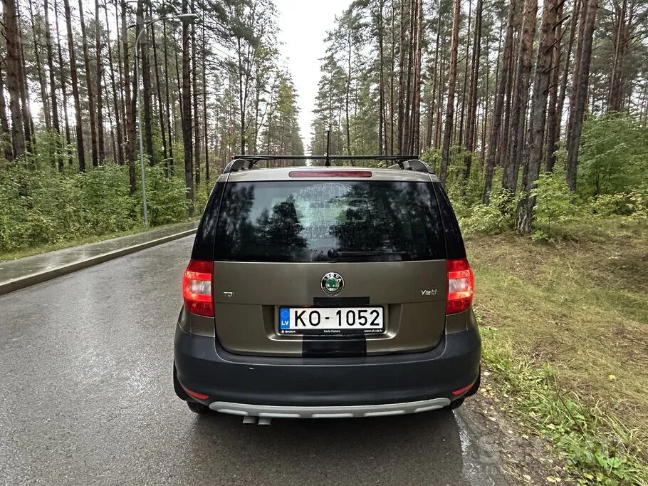 Skoda Yeti 2013 photo 3