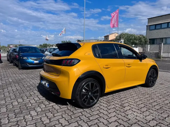 Peugeot 208 2023 photo 4