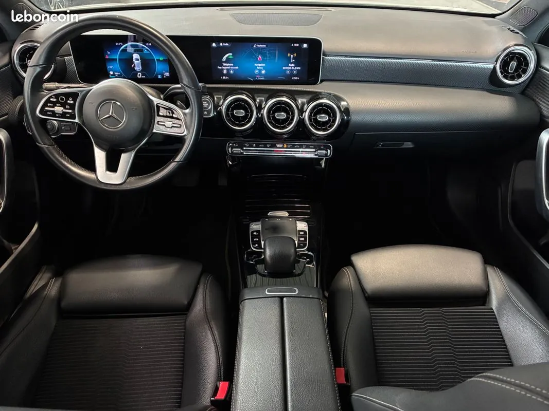 Mercedes-Benz A-Class 2018 photo 3