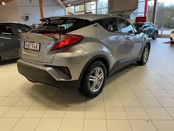 Toyota C-Hr 2019 photo 4