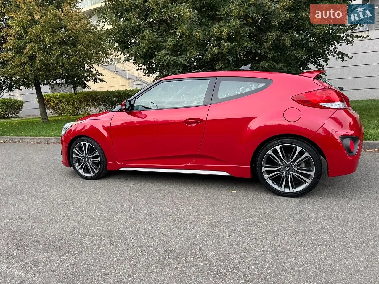 Hyundai Veloster