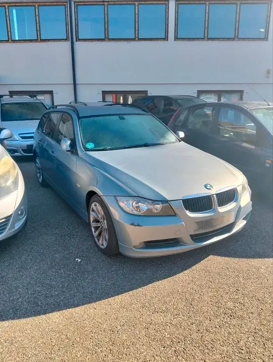 BMW 318D
