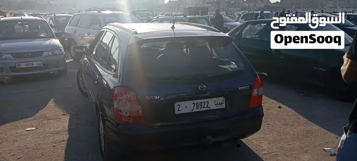 Mazda 323 2002 photo 3
