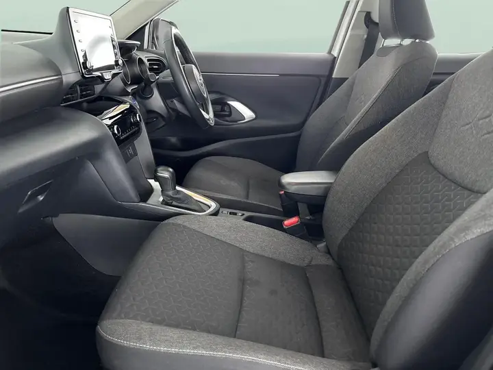 Toyota Yaris Cross 2023 photo 4