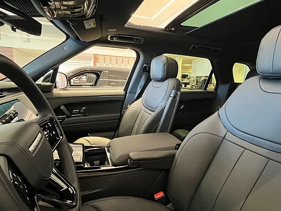 Land Rover Range Rover Sport 2027 photo 5