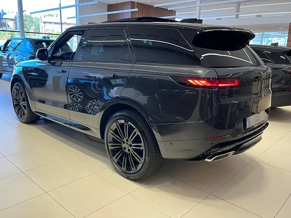 Land Rover Range Rover Sport 2027 photo 4