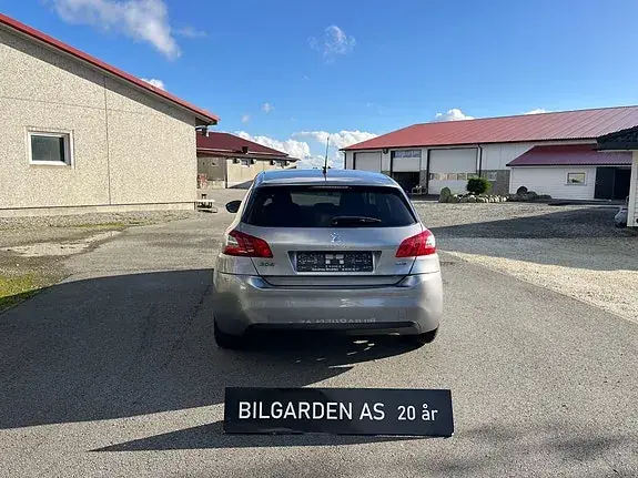 Peugeot 308 2015 photo 4