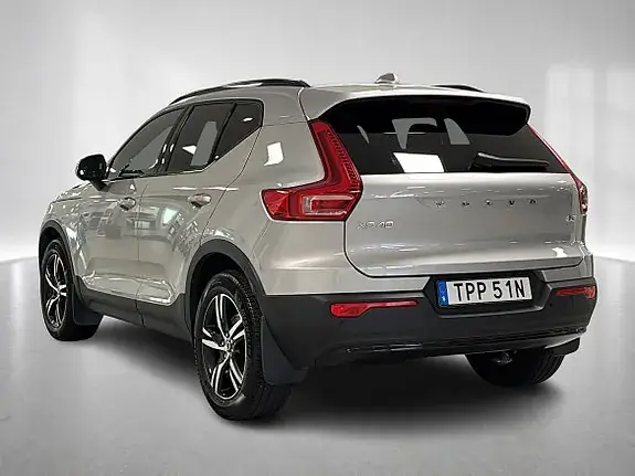 Volvo Xc40 2025 photo 2
