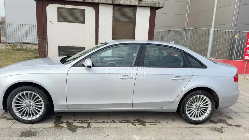 Audi A4 2014 photo 4