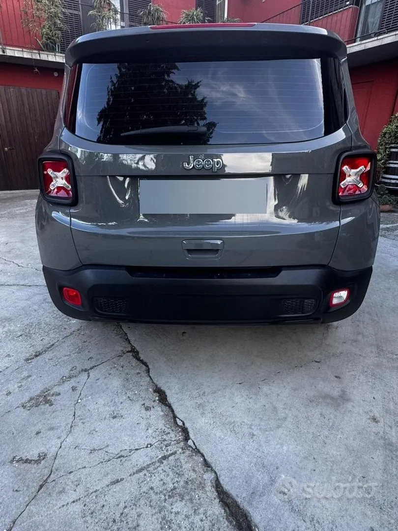 Jeep Renegade 2022 photo 4