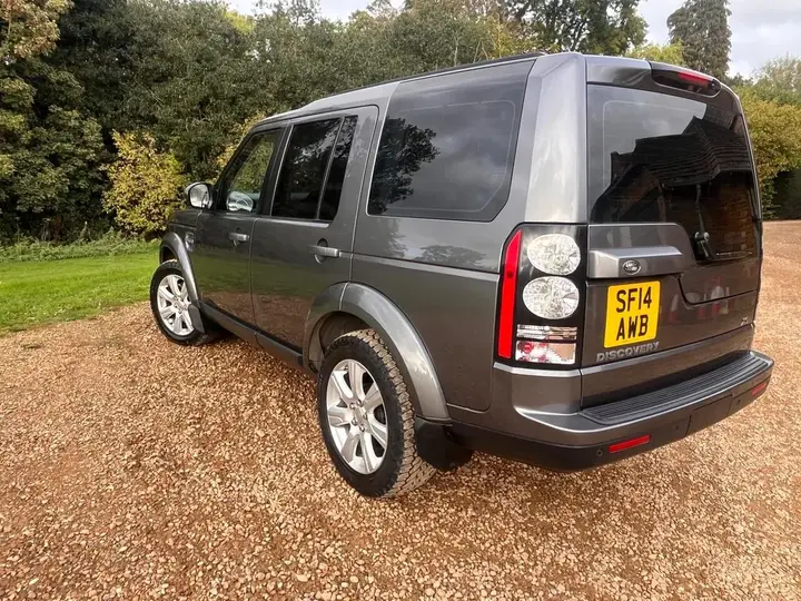 Land Rover Discovery 4 2014 photo 4