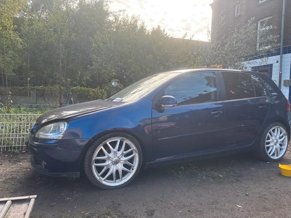 Volkswagen Golf 5