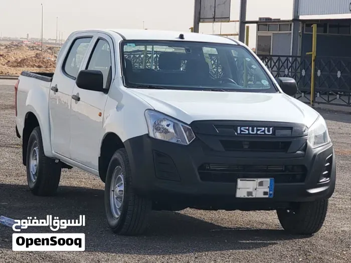 Isuzu Other 2023 photo 5