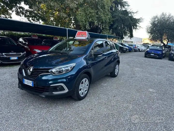 Renault Captur 2019 photo 2