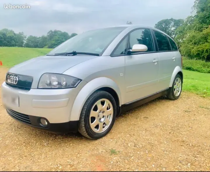 Audi A2