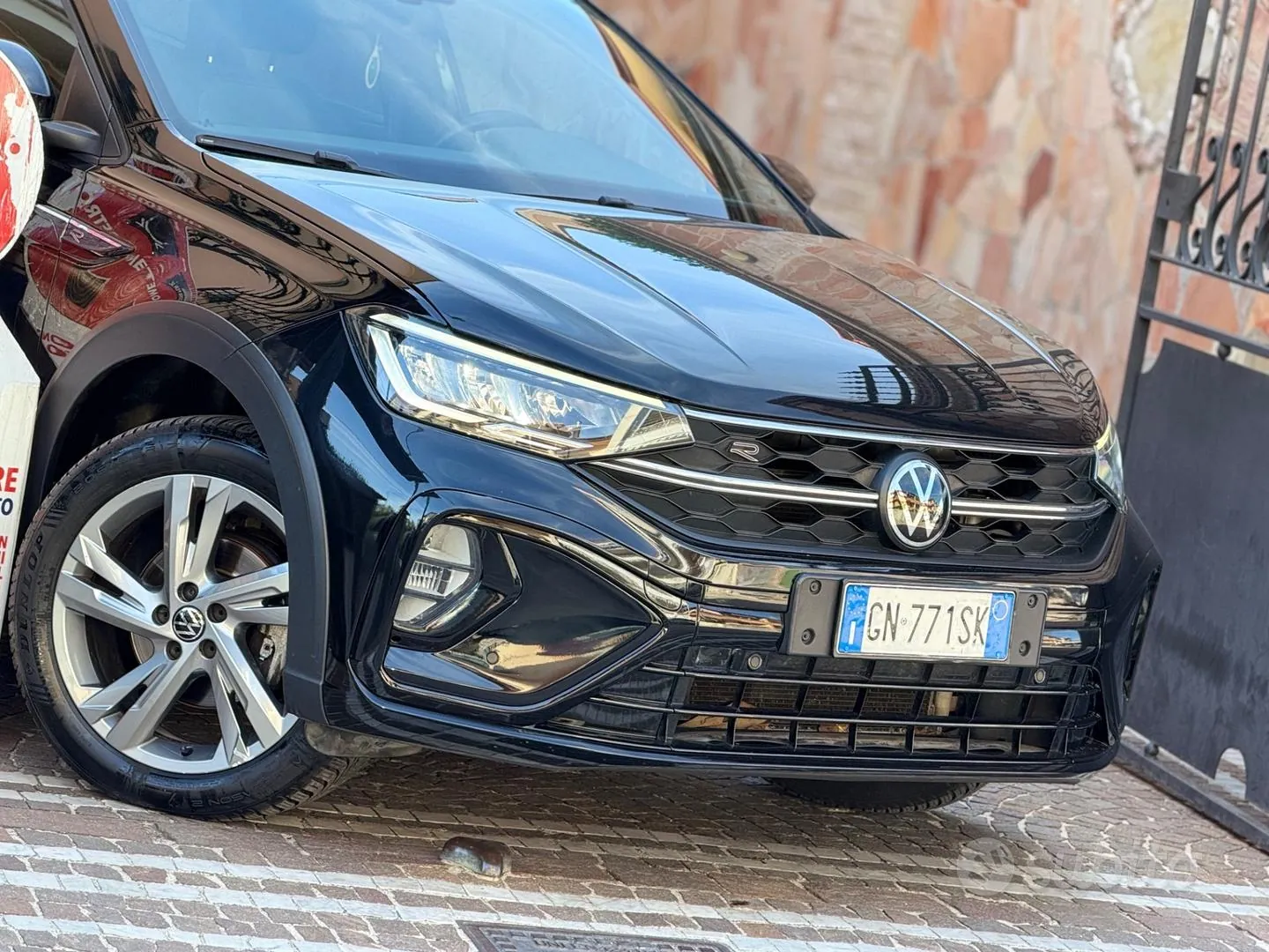 Volkswagen Taigo 2023 photo 2