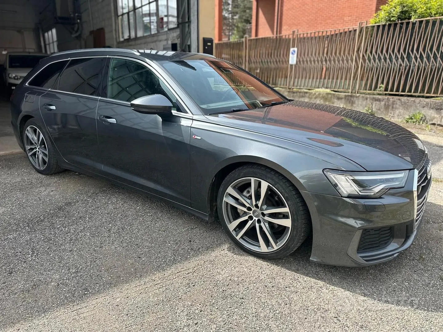Audi A6 2019 photo 2