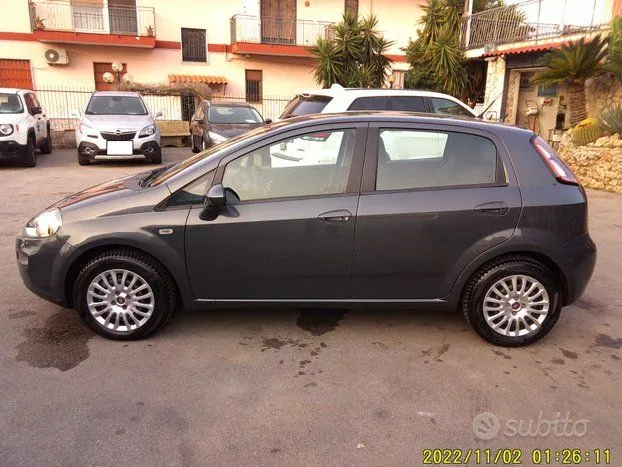 Fiat Punto Evo 2014 photo 2